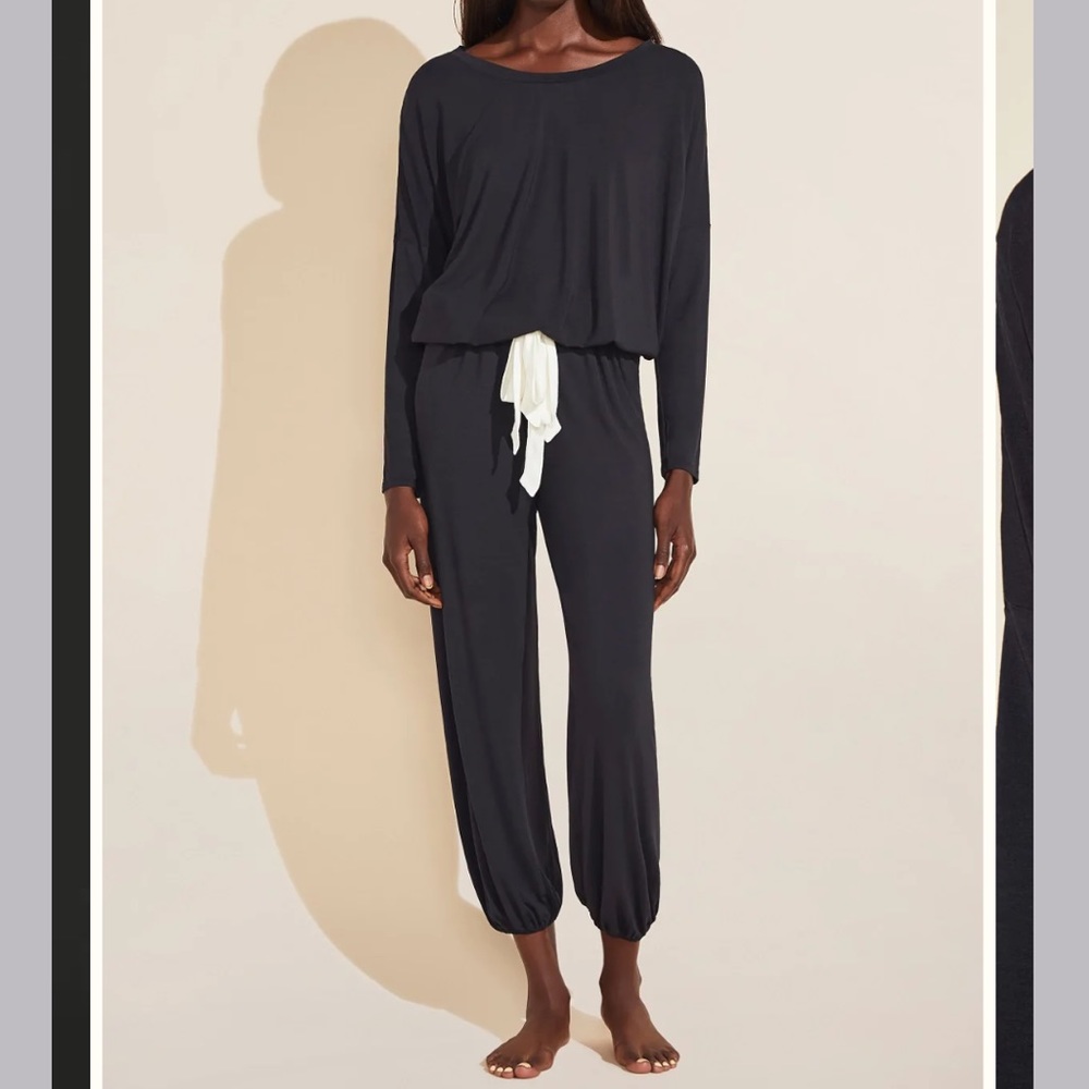 Eberjey black slouchy pajamas